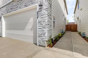 806 NW 178th Wy, Ridgefield, WA 98642 - Photo 2