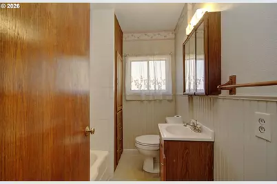 510 Ash St, Vancouver, WA 98661 - Photo 12