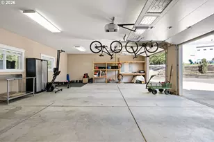 86404 Bailey Hill Rd, Eugene, OR 97405 - Photo 38