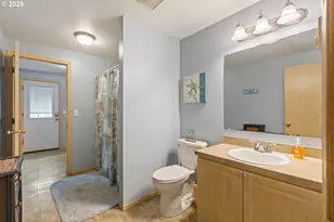 220 Wells Rd, Oakland, OR 97462 - Photo 36