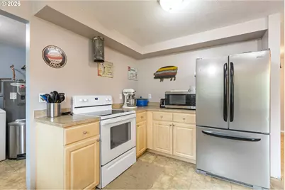 220 Wells Rd, Oakland, OR 97462 - Photo 18