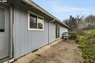 220 Wells Rd, Oakland, OR 97462 - Photo 44