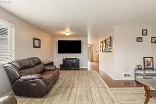 220 Wells Rd, Oakland, OR 97462 - Photo 10