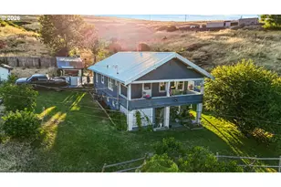165 SW Delwood St, Pilot Rock, OR 97868 - Photo 2