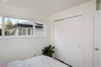 3855 NE Webster St, Portland, OR 97211 - Photo 32