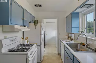 3855 NE Webster St, Portland, OR 97211 - Photo 20