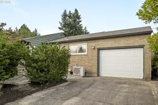 3855 NE Webster St, Portland, OR 97211 - Photo 42