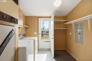 39 N Eagle Point Rd, Tygh Valley, OR 97063 - Photo 16