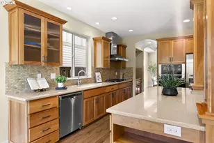 16630 Northwest Vetter Drive, Portland, OR 97229 - Photo 10