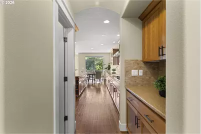 16630 NW Vetter Dr, Portland, OR 97229 - Photo 8