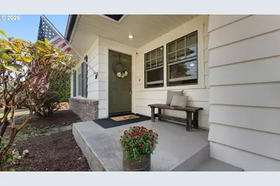 1110 W Oak St, Lebanon, OR 97355 - Photo 8