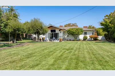 1110 W Oak St, Lebanon, OR 97355 - Photo 4