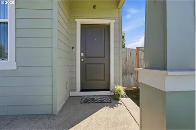 2295 Livesay Ln, Woodburn, OR 97071 - Photo 2