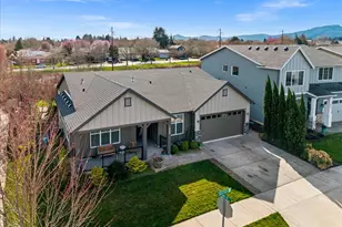 1960 Silverstone Dr, Forest Grove, OR 97116 - Photo 2