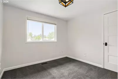 854 NE 16th Ave, Canby, OR 97013 - Photo 16