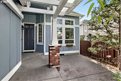 5254 NW Skycrest Pkwy, Portland, OR 97229 - Photo 2