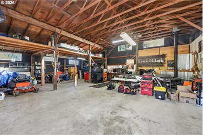 34792 Row River Rd, Cottage Grove, OR 97424 - Photo 32