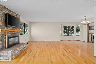 14859 NE Thompson St, Portland, OR 97230 - Photo 8