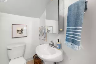 128 NE 74th Ave, Portland, OR 97213 - Photo 20