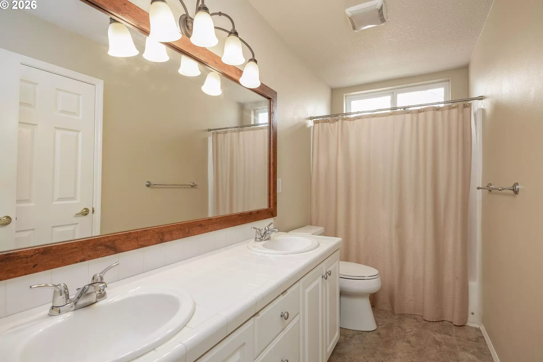 16713 NW Countryridge Dr, Portland, OR 97229 - MLS 359317660 - Coldwell  Banker