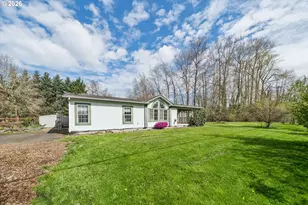 609 NE South Shore Rd, Portland, OR 97211 - Photo 4