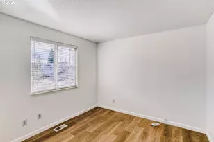 17888 SW Robert Ln, Beaverton, OR 97078 - Photo 18