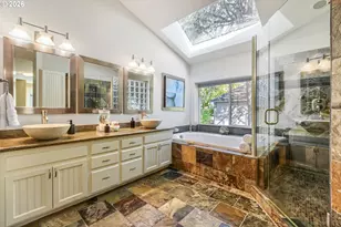 14232 Meadow Grass St, Lake Oswego, OR 97035 - Photo 18