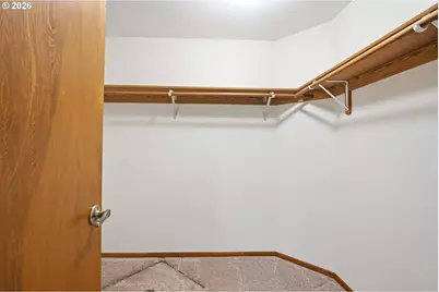 15014 SE Meadow Park Dr, Vancouver, WA 98683 - Photo 14
