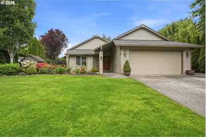 15014 SE Meadow Park Dr, Vancouver, WA 98683 - Photo 2