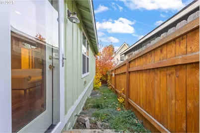 20298 Poe Sholes Dr, Bend, OR 97703 - Photo 20