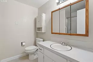 15212 NE 31st St, Vancouver, WA 98682 - Photo 14