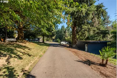 15550 SE Tickle Creek Rd, Boring, OR 97009 - Photo 12