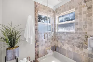 11336 NW Kenzie Ln, Portland, OR 97229 - Photo 24