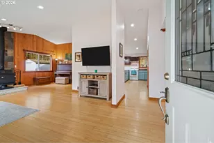 38220 NE Sunset Falls Rd, Yacolt, WA 98675 - Photo 4