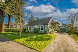 3724 SE Franklin St, Portland, OR 97202 - Photo 2