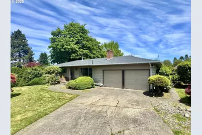 3602 NE 134th Ave, Portland, OR 97230 - Photo 2