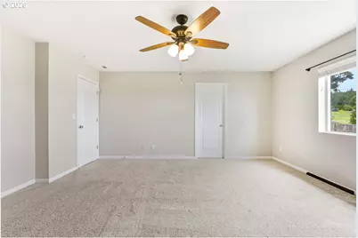 2867 NW Witch Hazel Ln, Salem, OR 97304 - Photo 8