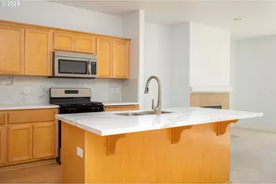 13398 SW Macbeth Dr, Tigard, OR 97224 - Photo 16
