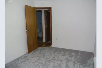 210 W Franklin St, Bingen, WA 98605 - Photo 18