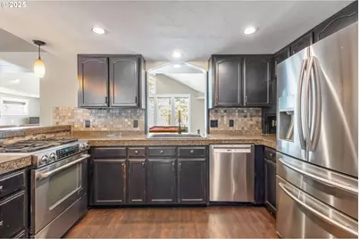 19723 Buck Canyon Rd, Bend, OR 97702 - Photo 12