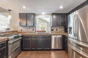 19723 Buck Canyon Rd, Bend, OR 97702 - Photo 12