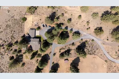 19723 Buck Canyon Rd, Bend, OR 97702 - Photo 40