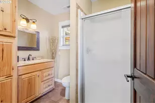 19723 Buck Canyon Rd, Bend, OR 97702 - Photo 26