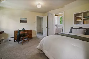 5570 SW Menefee Dr, Portland, OR 97239 - Photo 36