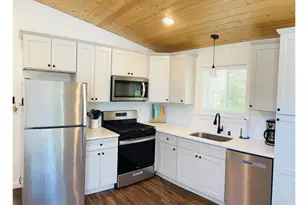 4570 Heceta St, Florence, OR 97439 - Photo 8