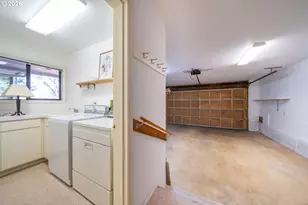 518 Ocean View Ln, Gleneden Beach, OR 97388 - Photo 32