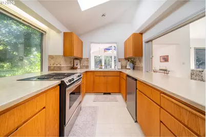 518 Oceanview Ln, Gleneden Beach, OR 97388 - Photo 12