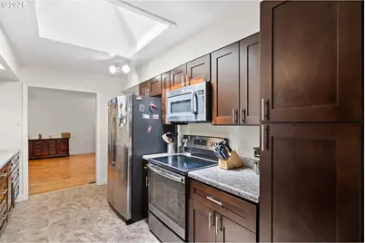 203 Williams Finney Rd, Kelso, WA 98626 - Photo 10