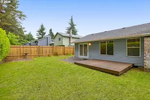 701 SW Linneman Ct, Gresham, OR 97030 - Photo 26