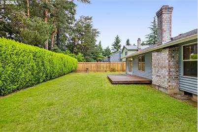 701 SW Linneman Ct, Gresham, OR 97030 - Photo 28